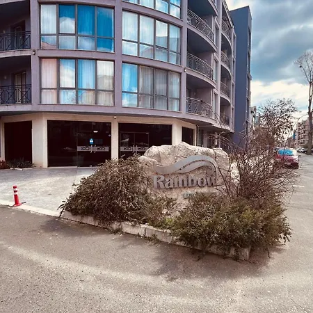 Rainbow 3-213 Large Delux Apartment